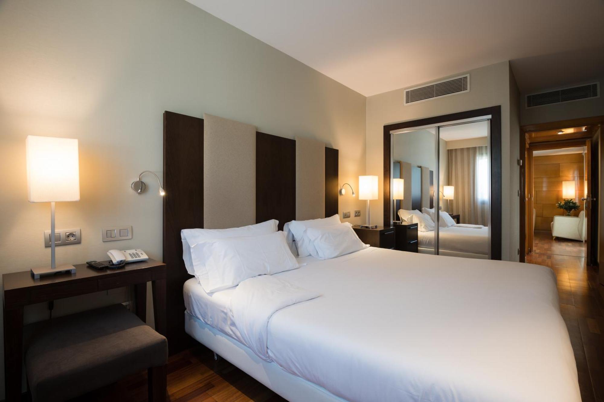 Hotel Ciudad De Valladolid Eksteriør billede