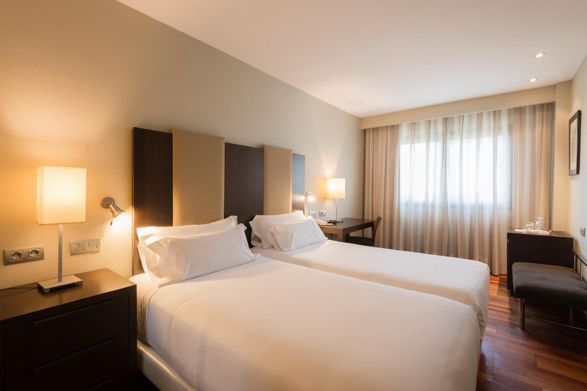 Hotel Ciudad De Valladolid Eksteriør billede