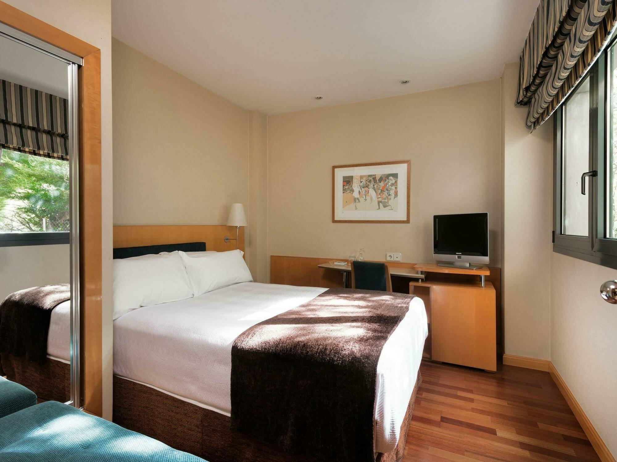 Hotel Ciudad De Valladolid Eksteriør billede